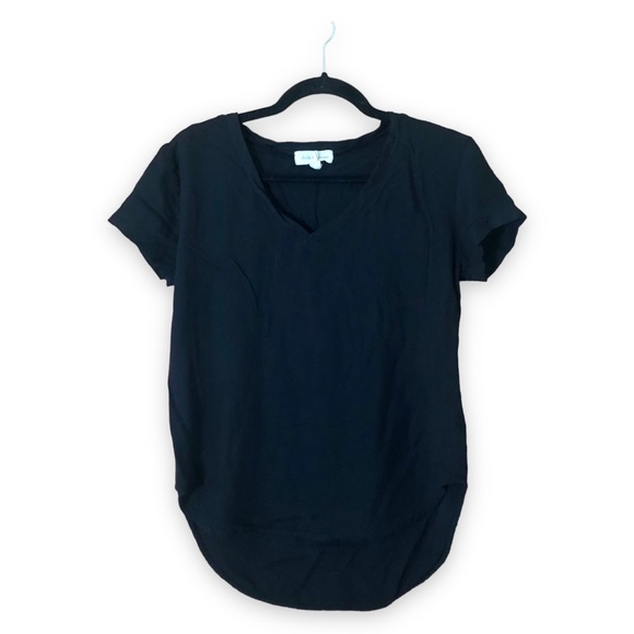 Cloth & Stone Black V-Neck T-Shirt Anthropologie - Picture 2 of 5